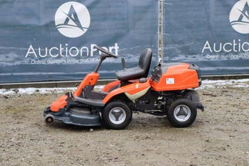 Veiling: Zitmaaier Husqvarna R216 AWD Benzine 12.8kW 2016, Ophalen, Nieuw