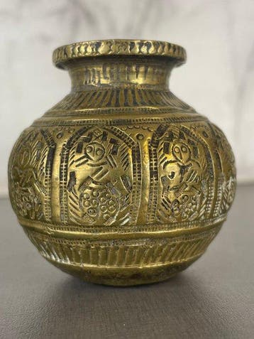 Vaas - Twee antieke Indiase koperen lota-watervaten – Deccan