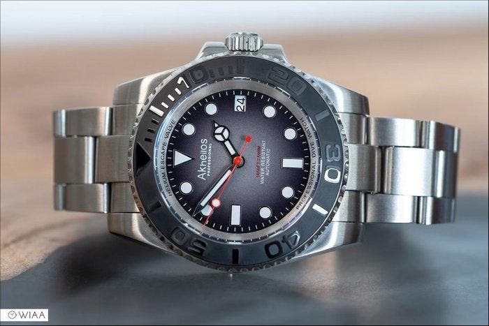 Akheilos - Sans prix de réserve - Shark 3D Ceramic Bezel -, Handtassen en Accessoires, Horloges | Heren