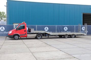 Veiling: Bestelwagen Autotransporter Iveco 35C18 Diesel 176p, Nieuw