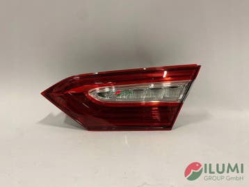 Toyota Camry IX 18- sedan achterlicht rechts binnen helder F, Verzenden
