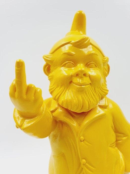 Ottmar Hörl (1950) - Sponti Activist Gnome Yellow, Antiquités & Art, Art | Objets design
