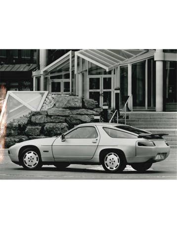 1988 PORSCHE 928 S4 PERSFOTO, Ophalen of Verzenden