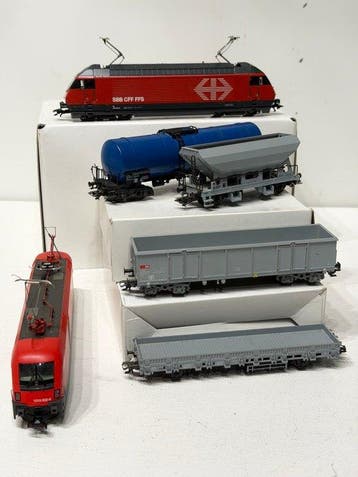 Märklin H0 - uit set 29859, 39355 - Startset (6) - BR 1016, Hobby en Vrije tijd, Nieuw
