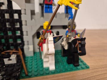 Lego Set - 6080 - Castle - Kings Castle