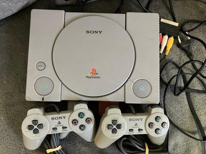 Sony - Playstation 1 (PS1) - Videogameconsole + games, Games en Spelcomputers, Spelcomputers | Overige Accessoires
