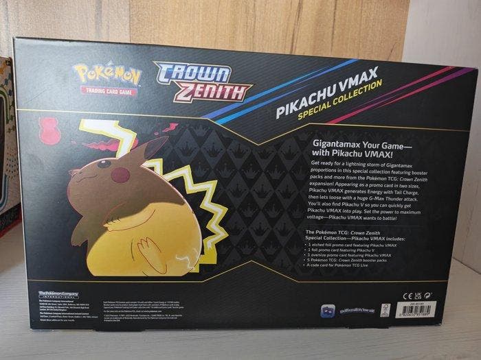 Pokémon - 1 Box - Pikachu VMAX Special Collection - Sword &, Hobby en Vrije tijd, Verzamelkaartspellen | Pokémon