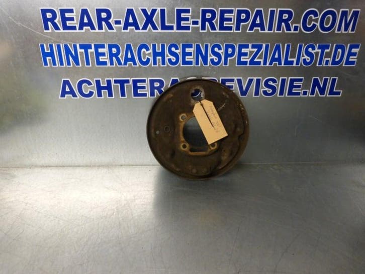 Ankerplaat rechts Opel Rekord E (Achteras), Auto-onderdelen, Remmen en Aandrijving, Nieuw, Opel, Verzenden