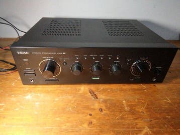 TEAC - A-R630 Solid state geïntegreerde versterker, Nieuw