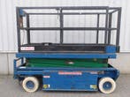 Veiling: Schaarhoogwerker Holland Lift Monostar Y-64EL8 8.40, Zakelijke goederen, Machines en Bouw | Liften, Steigers en Ladders