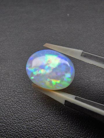 4.80ct Natural White Opal Cabochon - Hoogte: 14 mm -