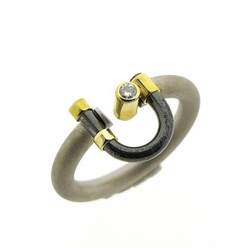 Tricolor ring met diamant; 0,06 ct., Handtassen en Accessoires, Ringen, Overige materialen, Gebruikt, Overige kleuren, Ophalen of Verzenden