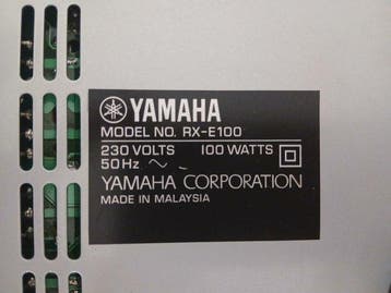 Yamaha - RX-E100 Récepteur stéréo à semi-conducteurs, Nieuw