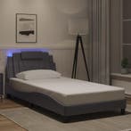 vidaXL Bedframe Viana met LED zonder matras grijs 100x200, Verzenden, Nieuw