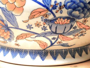 Soupière (2) - Porcelaine - 38 cm peint à la main, Antiek en Kunst
