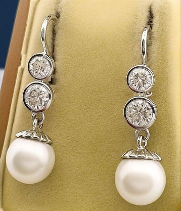 Oorbellen - 18 karaat Witgoud Diamant (Natuurlijk) - Parel