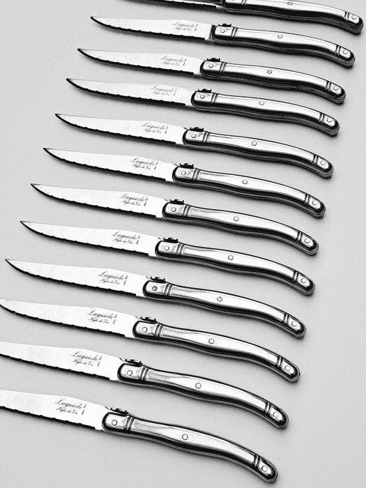 Laguiole - 12x Steak Knives - Completely Stainless Steel -, Antiek en Kunst, Antiek | Keukengerei