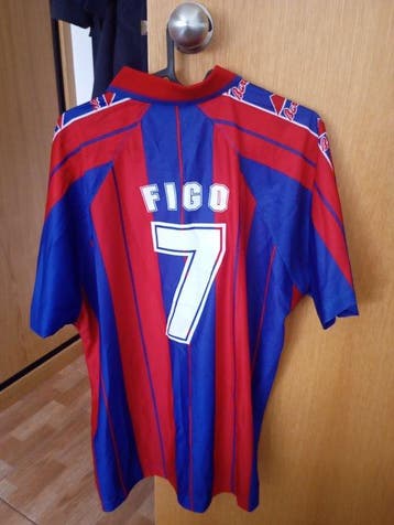 FC Barcelona - Voetbal Europees kampioenschap - Luis Figo -, Nieuw
