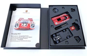 Porsche Drivers Selection – Metal modelkit 1:43 1:43 -, Nieuw