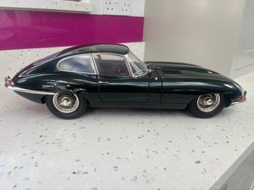 Deagostini 1:8 - Modelauto - Jaguar E-Type Coupe, Hobby & Loisirs créatifs