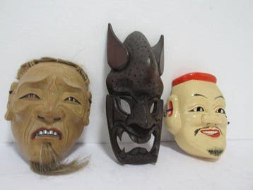 Set van 3 traditionele Japanse maskers: Oni-masker (demon),