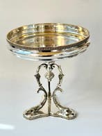 Centre de table / Tazza néo-classique en métal argenté –