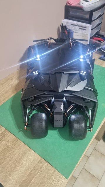 Hachette 1:8 - Modelauto - Tumbler (The Dark Knight Trilogy), Nieuw
