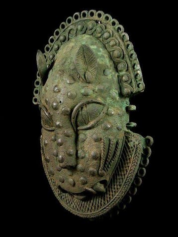 Masque de tête de léopard en bronze - Bini / Edu - Nigeria