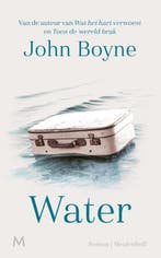Water / Elementen-cyclus / 1 9789029099066 John Boyne, Verzenden, Zo goed als nieuw, John Boyne
