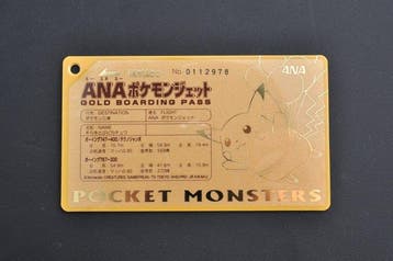 Pokémon - 1 Card - Pikachu -ANA Pokémon Jet Gold Boarding, Hobby & Loisirs créatifs, Jeux de cartes à collectionner | Pokémon