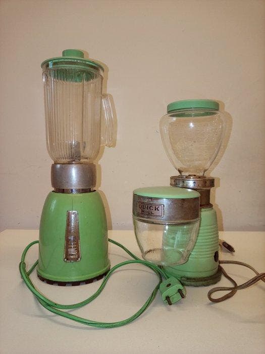 Quick Mill - Koffiemolen (3) - Metaal, Glas, Plastic - Set, Antiquités & Art, Antiquités | Ustensiles de cuisine