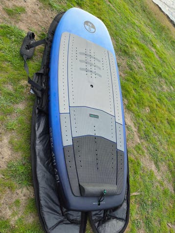 2025 North Seek Foil Board 4ft 11in, Watersport en Boten, Gebruikt