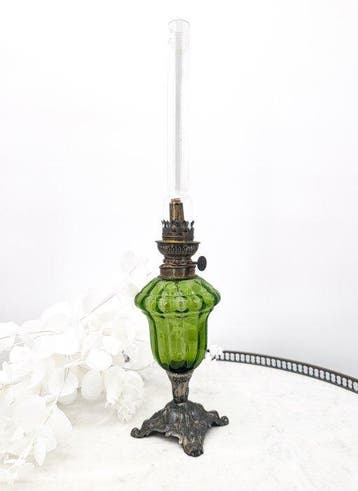 S Paris - lampe pétrole toupie dun ravissant vert - Lampe à
