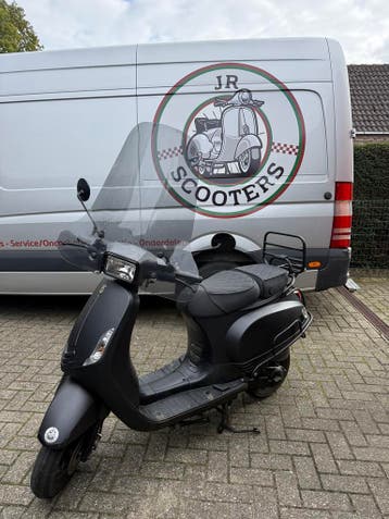 ScooterA-klasse (Geen Rijbewijs Nodig!), Zo goed als nieuw, Klasse A (25 km/u), Benzine