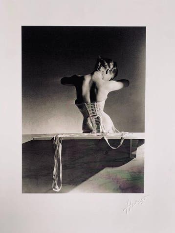 Horst P. Horst - Mainbocher Corset, 1939