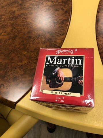 Martin - 60 Mute M 140 - - Elektro-akoestische gitaar