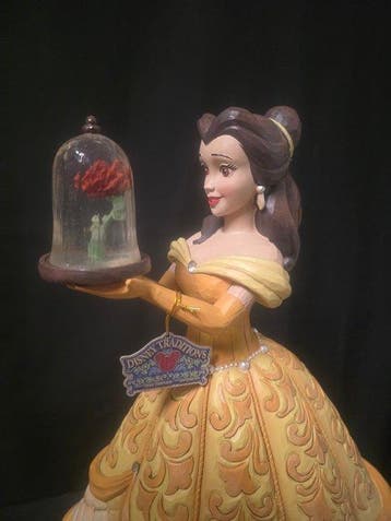 Beauty and the Beast - 1 Figurine - Belle A Rare Rose Beauty, Nieuw