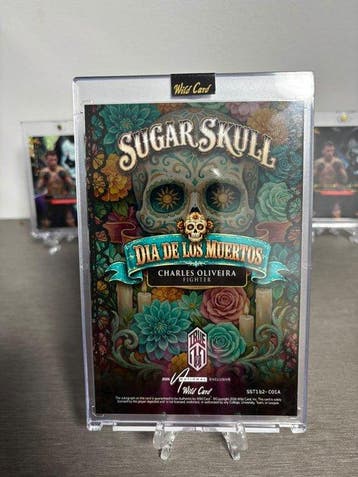Sugar Skull Wild Card Charles Oliveira Gesigneerde kaart,
