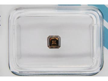 Veiling -  Natuurlijke diamant - Fancy diep groenbruin 0,43