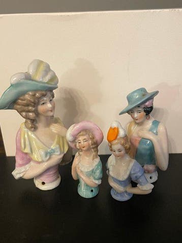 Beeldje - Porcelain half-dolls (set of 4) (4) - Porselein