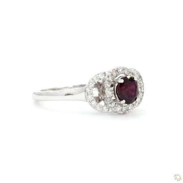 Ring - 18 karaat Witgoud - 0.94ct. tw. Robijn - Diamant