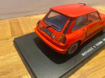 Hachette 1:24 - Modèle réduit - Renault 5 Turbo 1982, Hobby & Loisirs créatifs