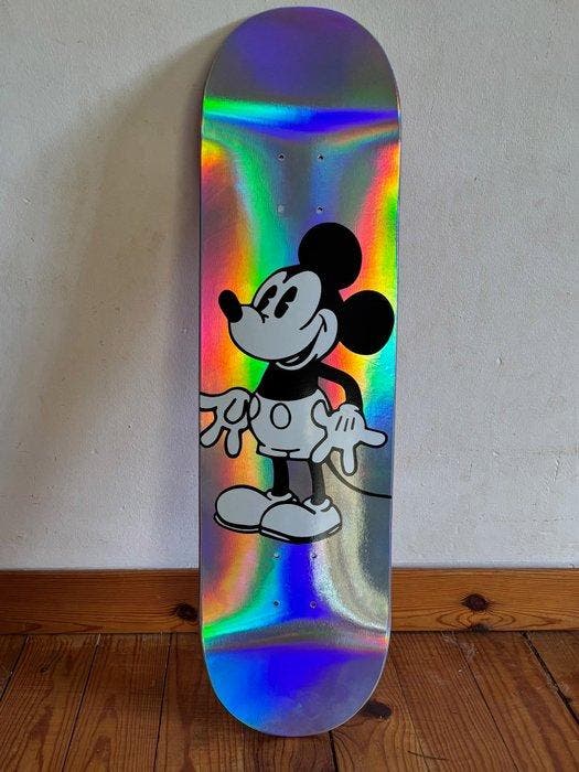 Disney - Skateboard Mickey LSD 1929 Silver, Antiek en Kunst, Kunst | Designobjecten