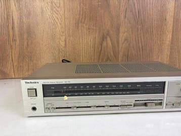 Technics - Sa-130 Récepteur stéréo à semi-conducteurs