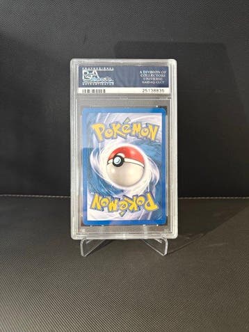 Pokémon - 1 Graded card - Charizard 105 Holo - PSA 9 - EX -