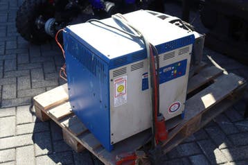 Veiling: Acculader Hawker Motion Line 48V, Zakelijke goederen, Machines en Bouw | Overig, Ophalen