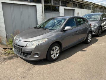 Online veiling - 2009 Renault Mégane Z Autos, Nieuw