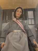 Barbie - Pop Florence Nightingale