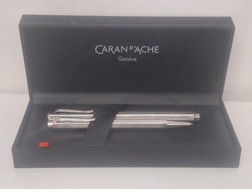 Caran dAche - Ecridor retro (stylo à plume et stylo à