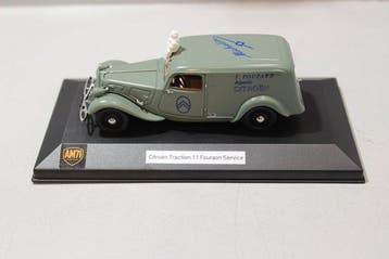 AM.71 1:43 - Modelauto - Citroën Traction 11 Fourgonnette, Nieuw